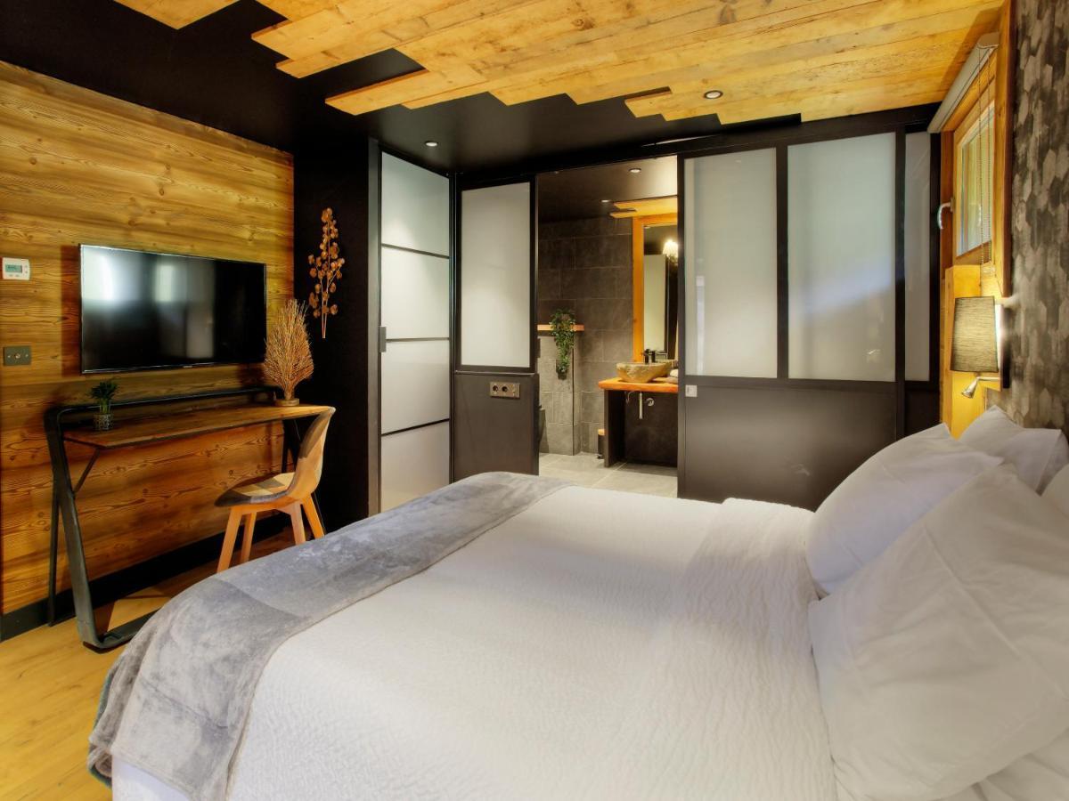 Chalet 1703 - Open Living Hotel & Spa Le Petit-Bornand-les-Glieres Esterno foto